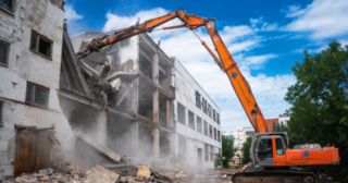Промышленный демонтаж зданий Стерлитамак, цена от 3015 руб.